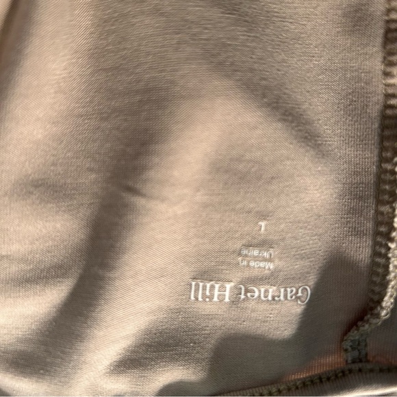 Garnet Hill Taupe V Neckline 3/4 Dolman Sleeve Top Size Large Euc - Picture 9 of 9